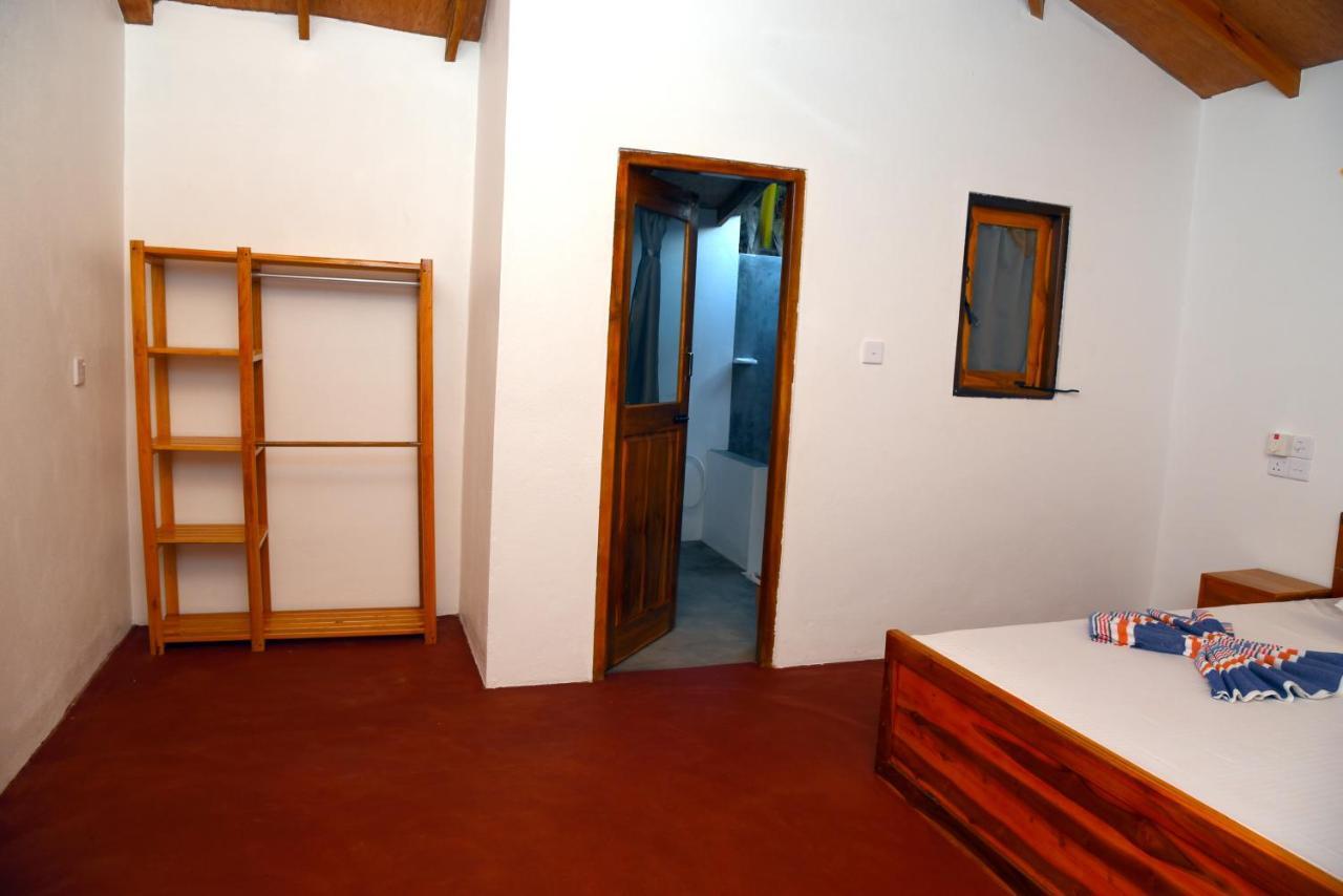 Prime Surfers Bungalow Baie d'Arugam Extérieur photo