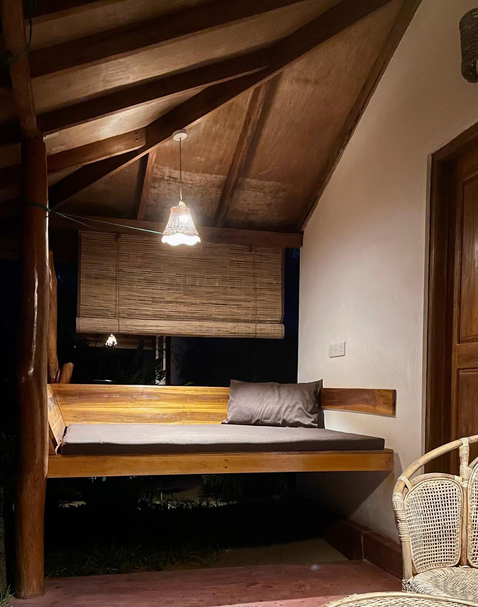 Prime Surfers Bungalow Baie d'Arugam Extérieur photo